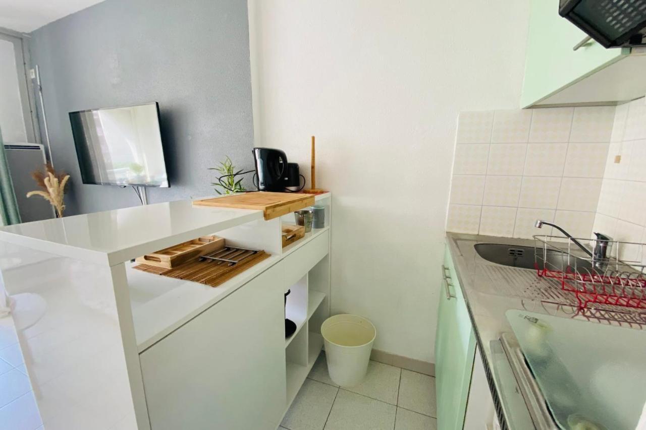 Les Floralies Apartment เลอ โกร-ดู-รัว ภายนอก รูปภาพ